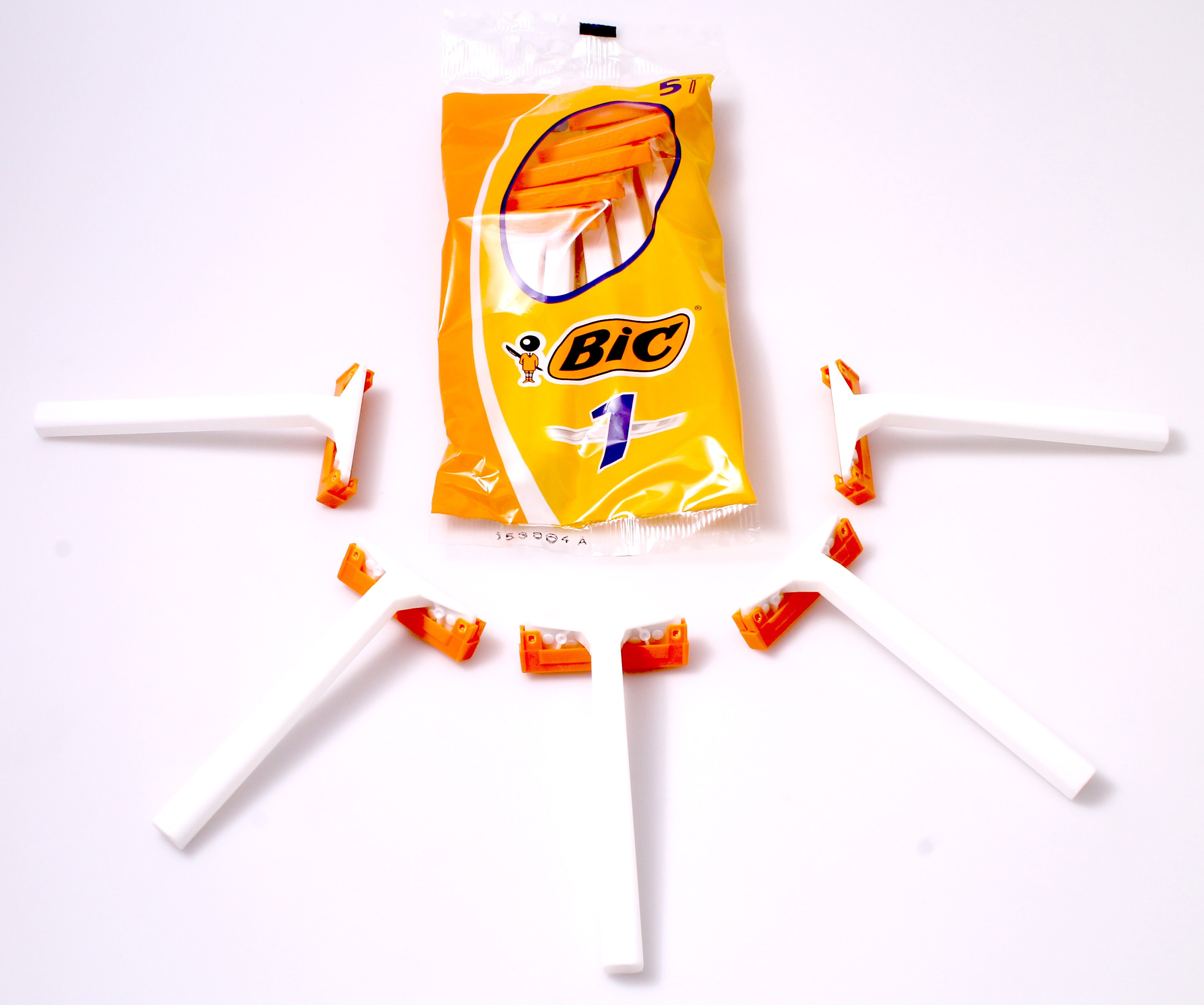 Razors - BiC Disposable (x5)